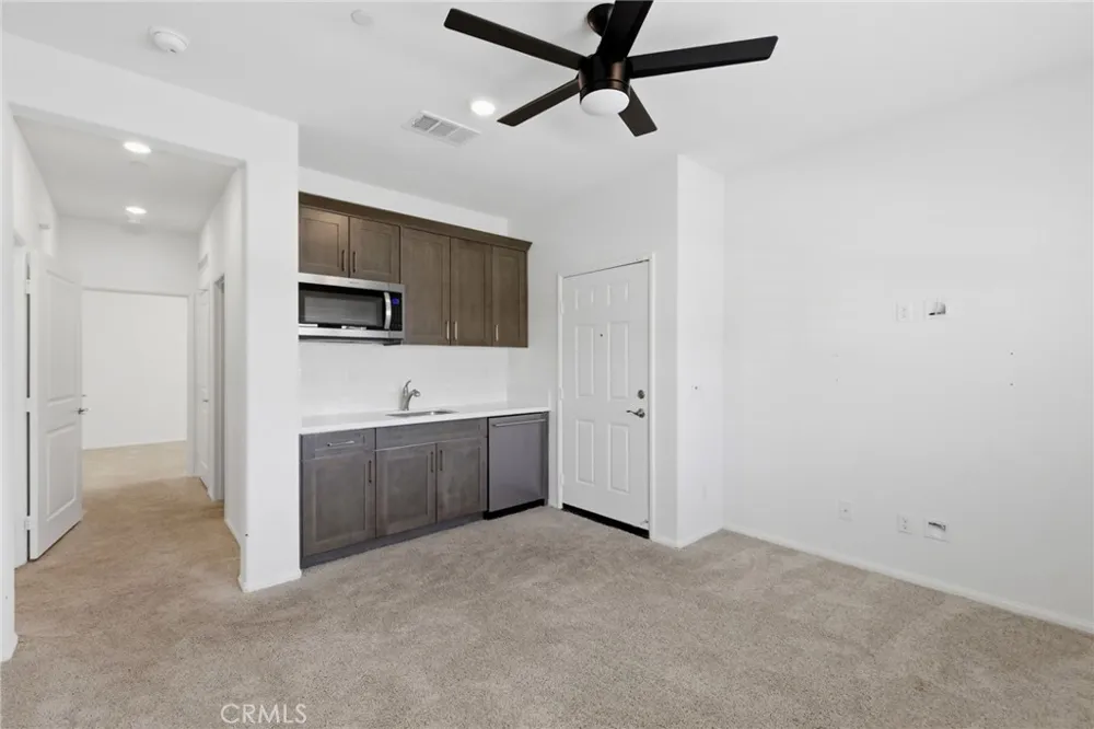 13936 Vantage Moreno Valley, CA 92555