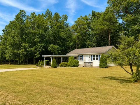 885 Parsons Road