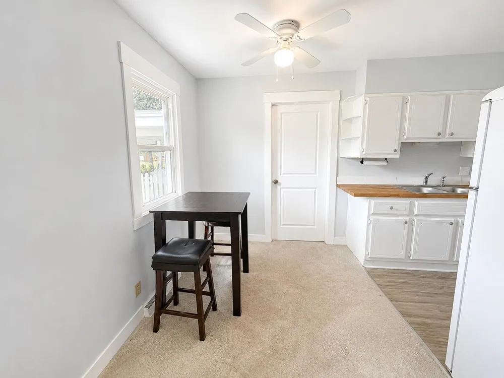 885 Parsons Road East Bay Township, MI 49686