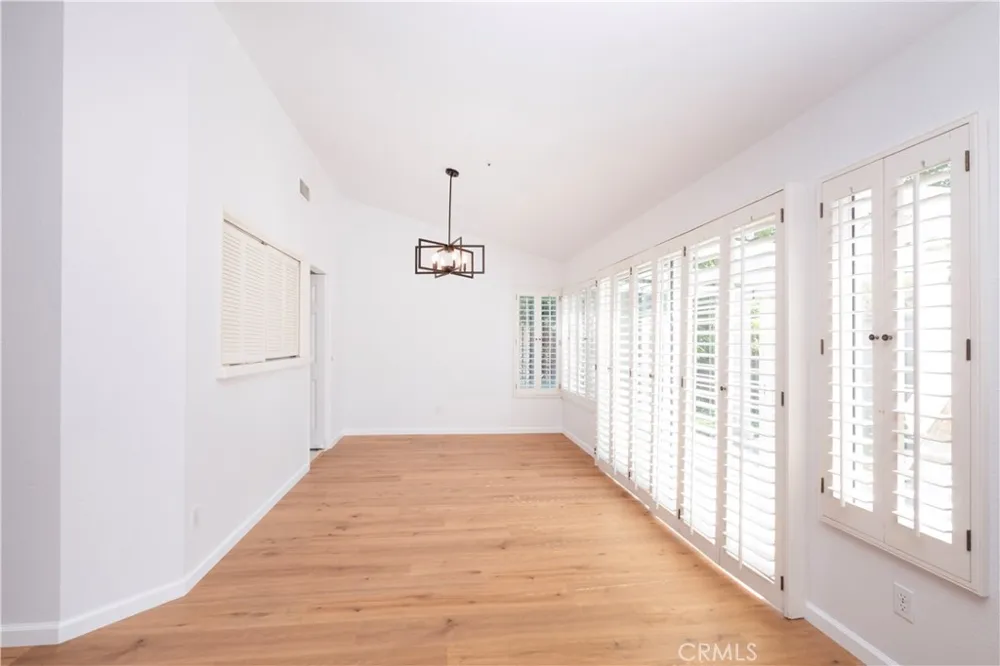 5824 Thornhill Drive Riverside, CA 92507
