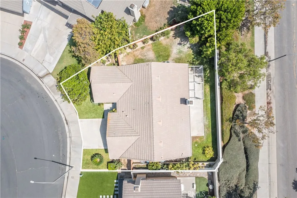 5824 Thornhill Drive Riverside, CA 92507