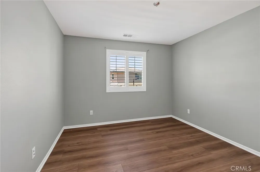 24170 Hillcrest #1 Corona, CA 92883