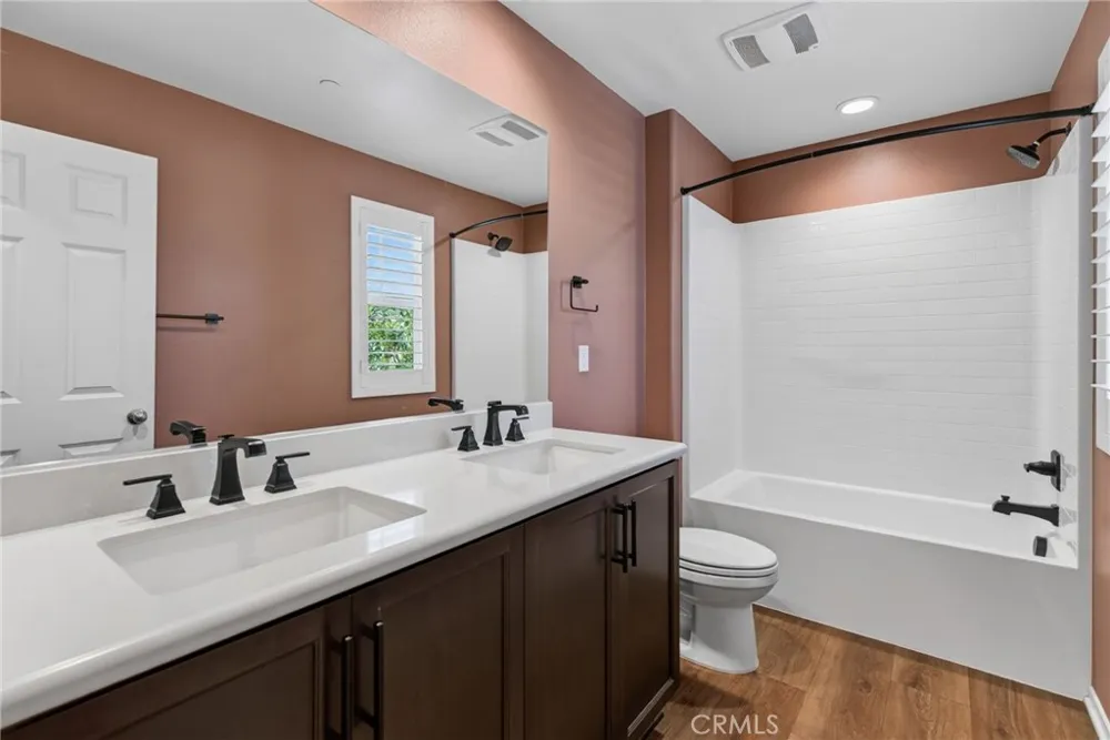 24170 Hillcrest #1 Corona, CA 92883