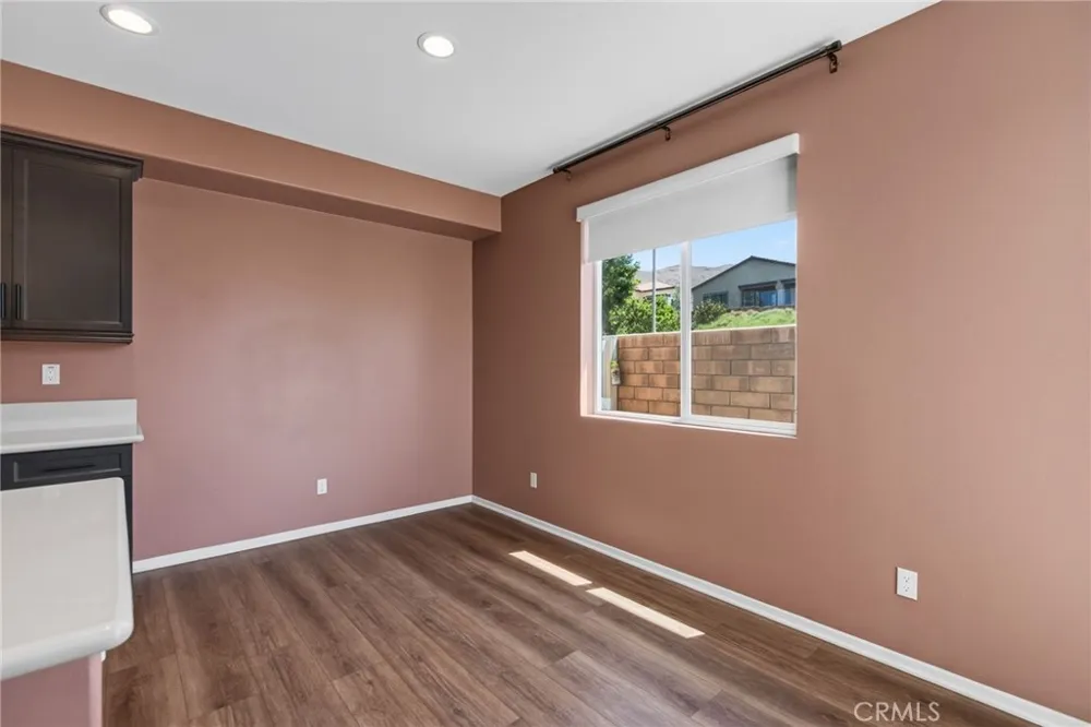 24170 Hillcrest #1 Corona, CA 92883