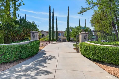 18397 Swallowtail Lane