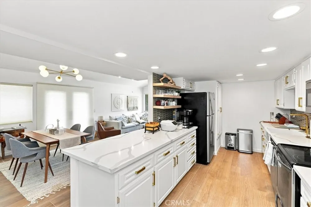 3538 Ridgeview Palm Springs, CA 92264