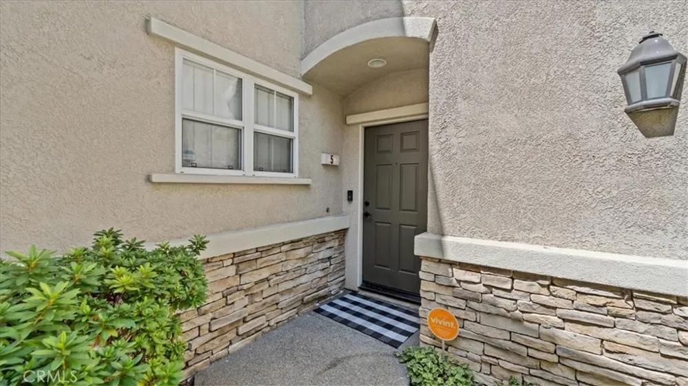 7353 Ellena W #5 Rancho Cucamonga, CA 91730
