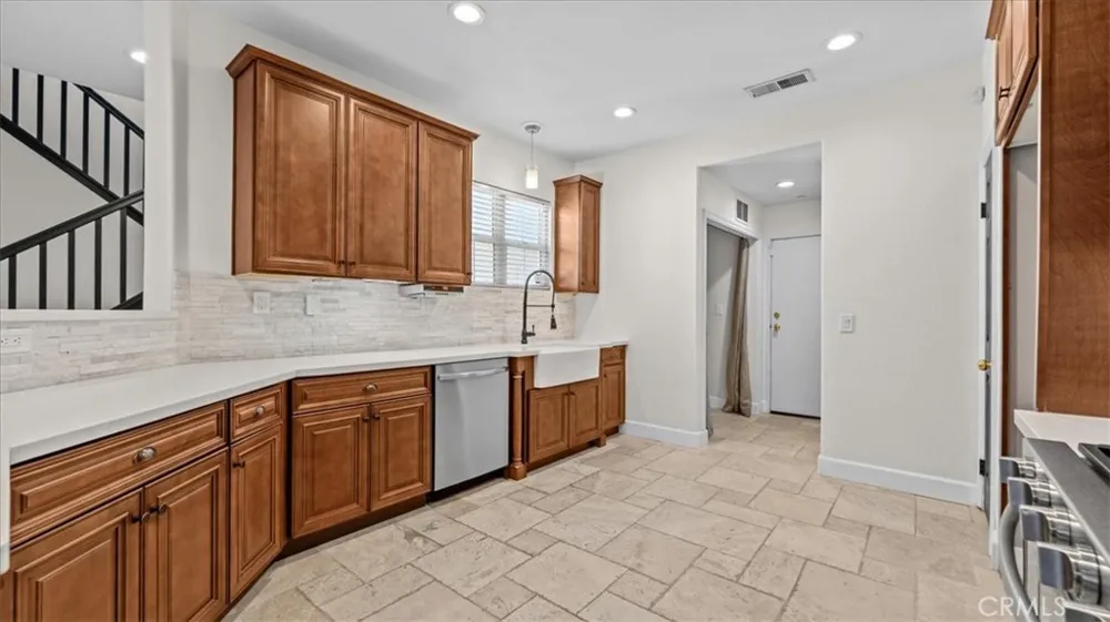 7353 Ellena W #5 Rancho Cucamonga, CA 91730