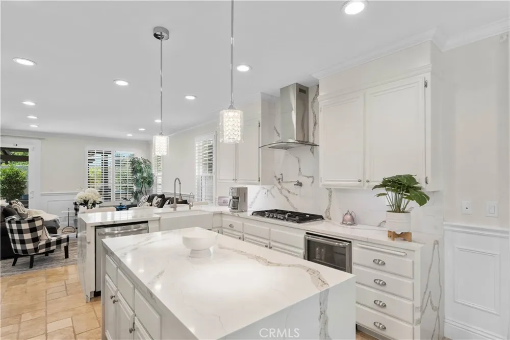 12775 Crawford Tustin, CA 92782