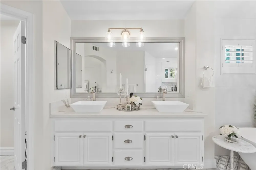 12775 Crawford Tustin, CA 92782