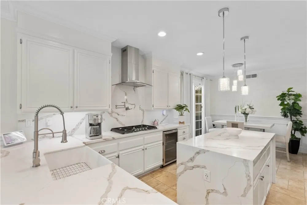 12775 Crawford Tustin, CA 92782