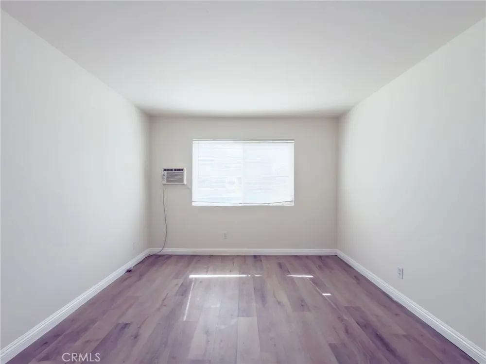 3030 Vineland #3 Baldwin Park, CA 91706