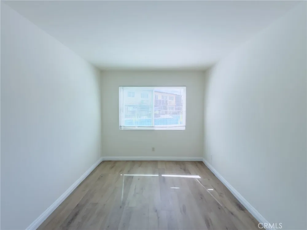 3030 Vineland #3 Baldwin Park, CA 91706