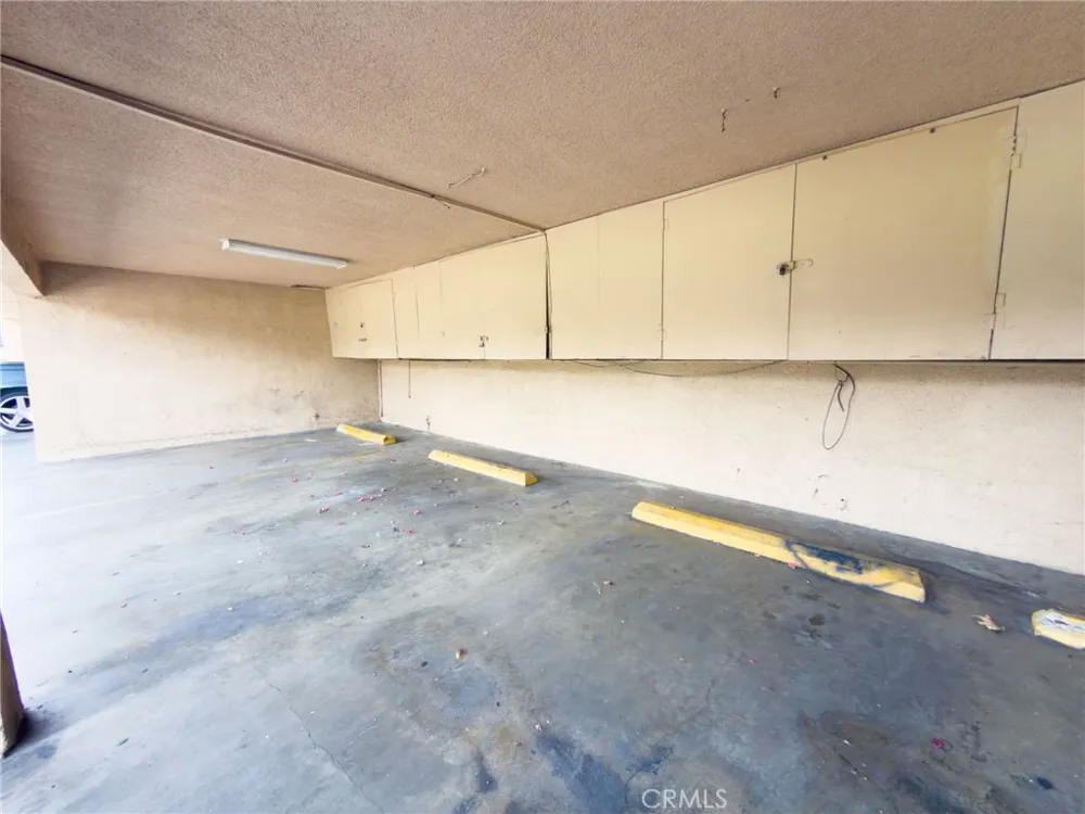 3030 Vineland #3 Baldwin Park, CA 91706