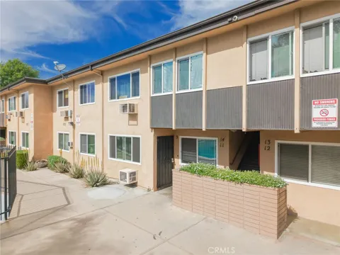 3030 Vineland #3