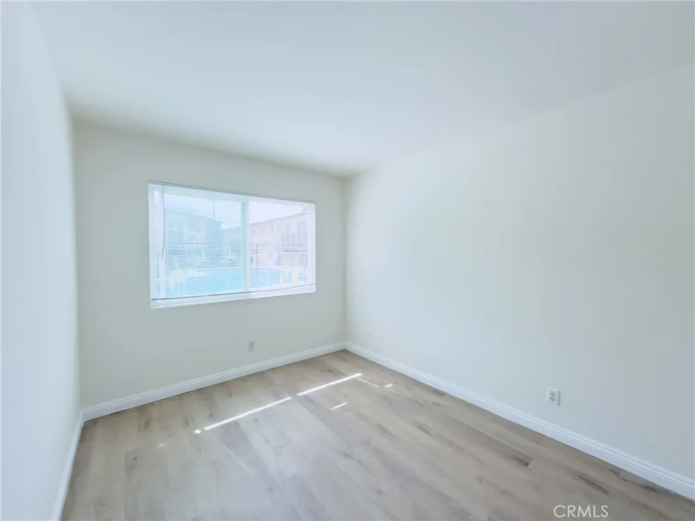 3030 Vineland #3 Baldwin Park, CA 91706