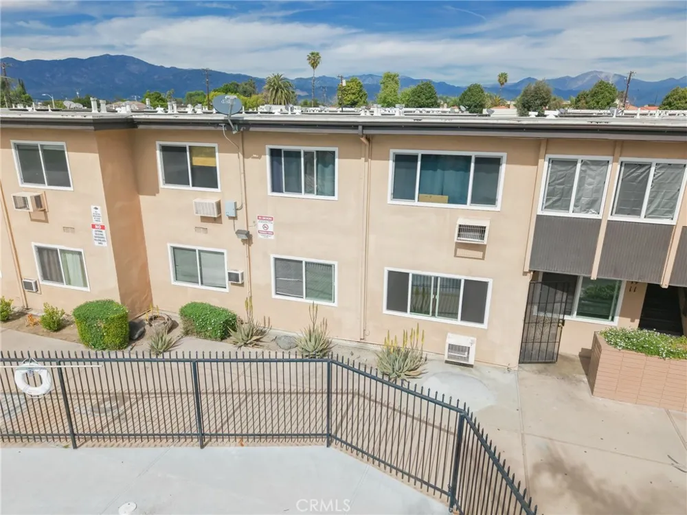3030 Vineland #3 Baldwin Park, CA 91706