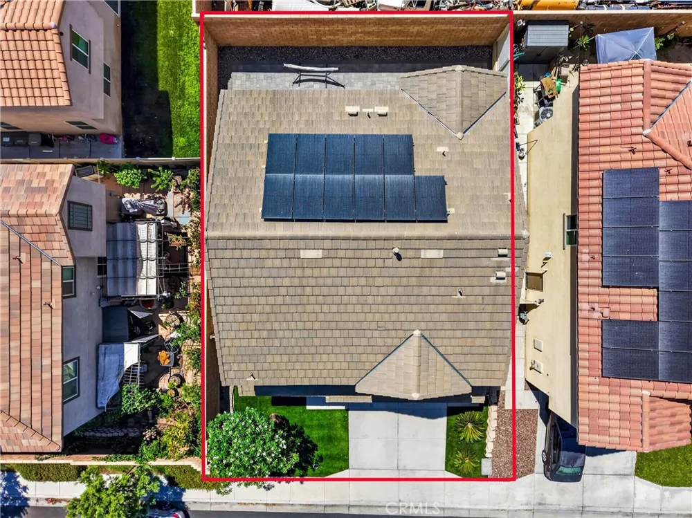 860 S Sumac Rialto, CA 92376