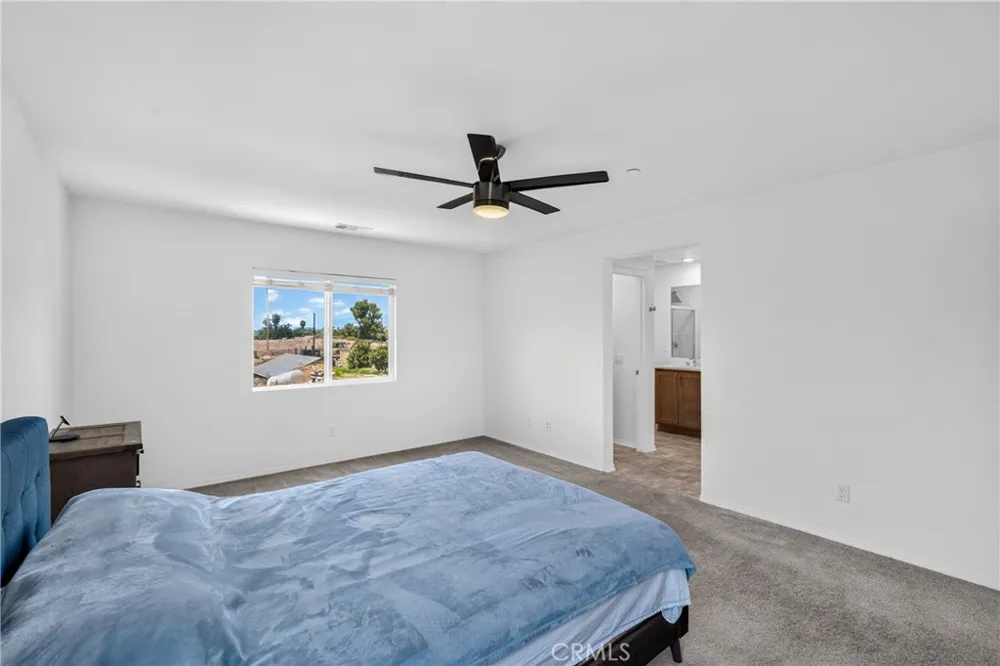 860 S Sumac Rialto, CA 92376