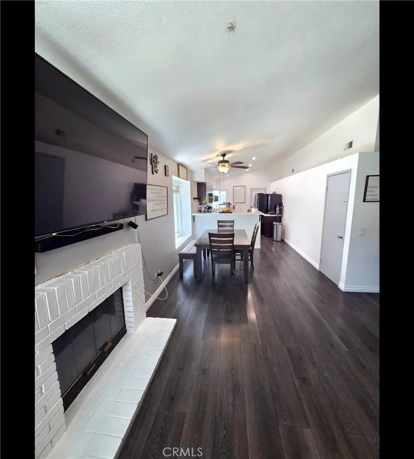 11466 Silver Spur Avenue Fontana, CA 92337