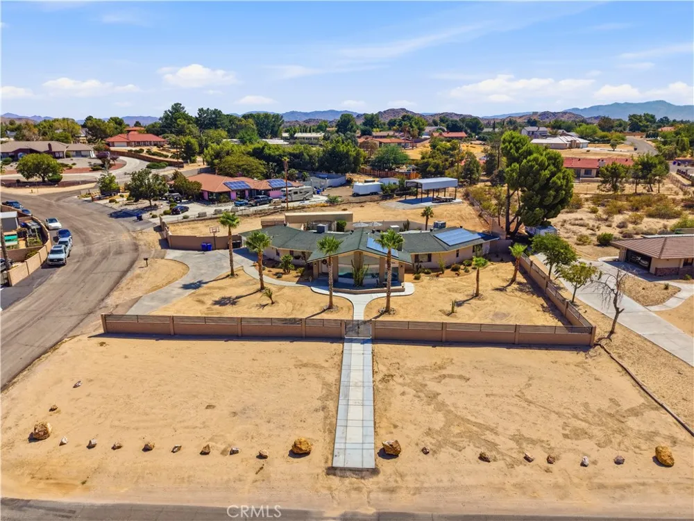 14613 Keota Apple Valley, CA 92307