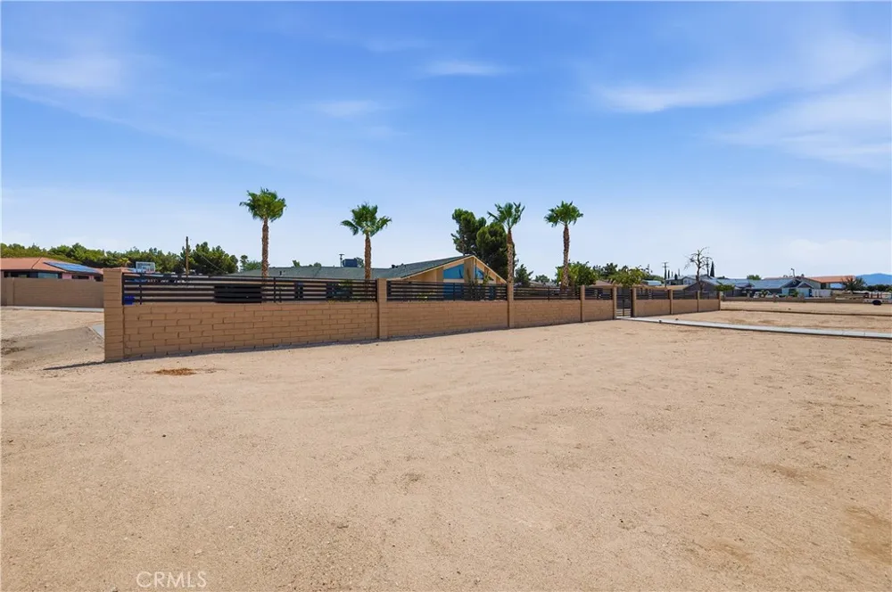 14613 Keota Apple Valley, CA 92307