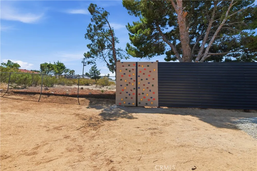 14613 Keota Apple Valley, CA 92307