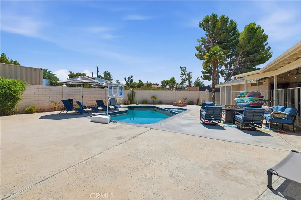 14613 Keota Apple Valley, CA 92307