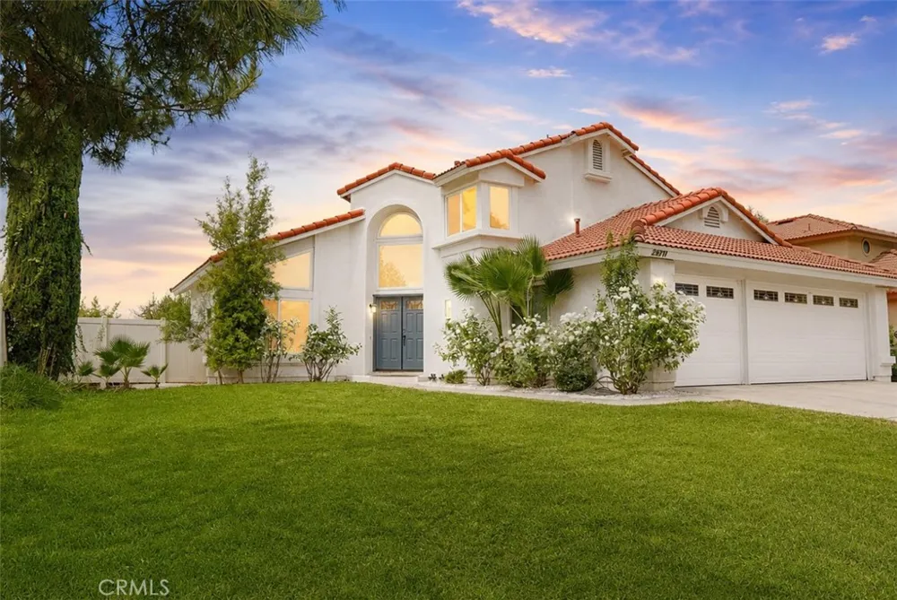 23711 Redbark Moreno Valley, CA 92557