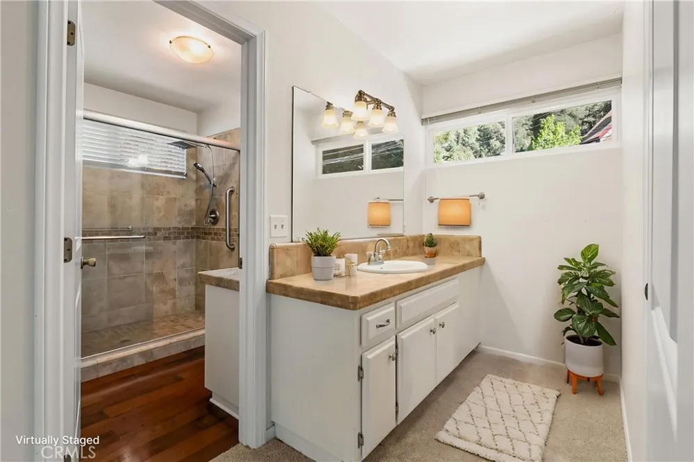 1211 Rivera Wrightwood, CA 92397