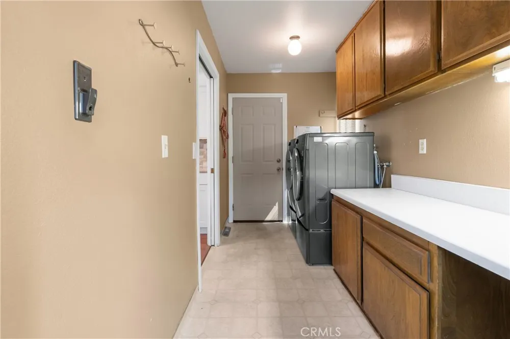 1211 Rivera Wrightwood, CA 92397