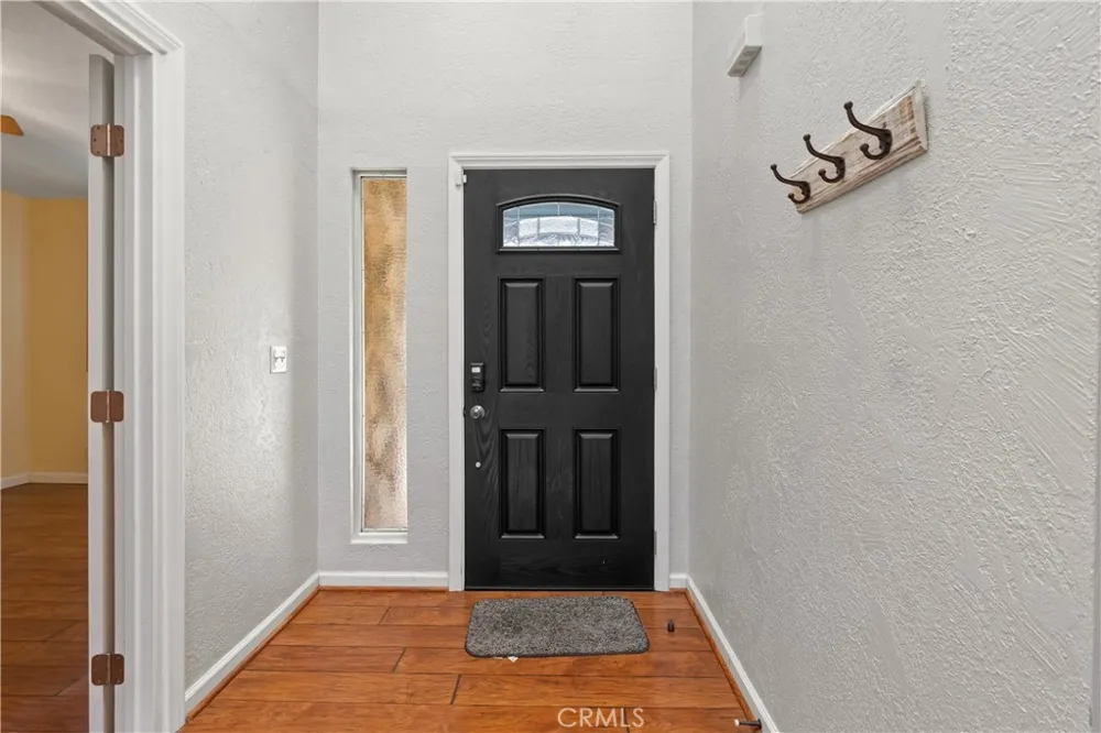 1211 Rivera Wrightwood, CA 92397