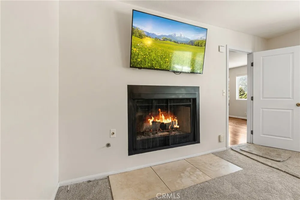 1211 Rivera Wrightwood, CA 92397