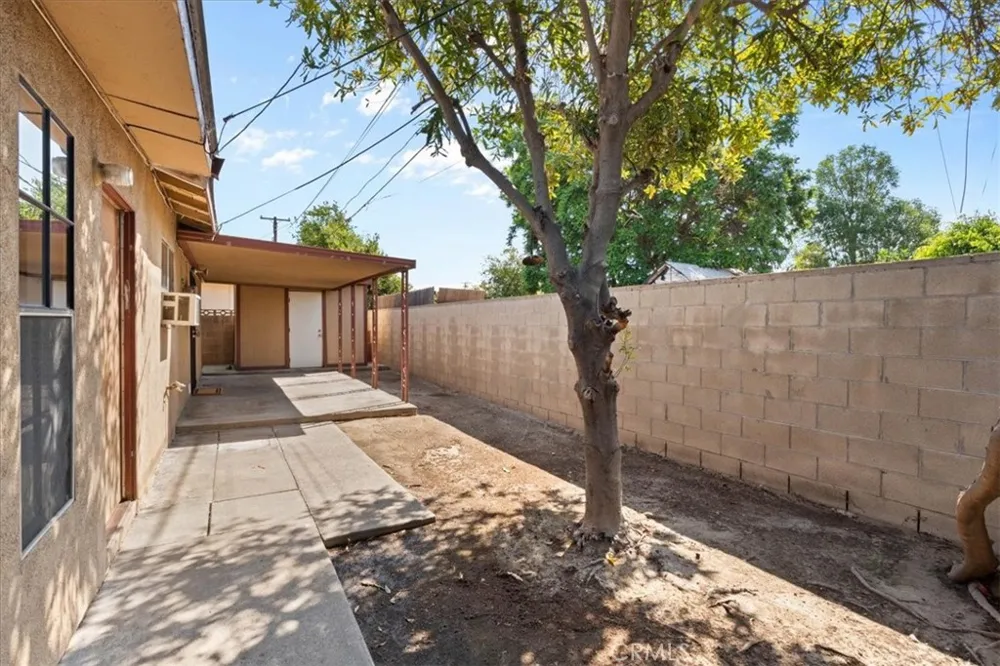 3530 Van Wig Baldwin Park, CA 91706