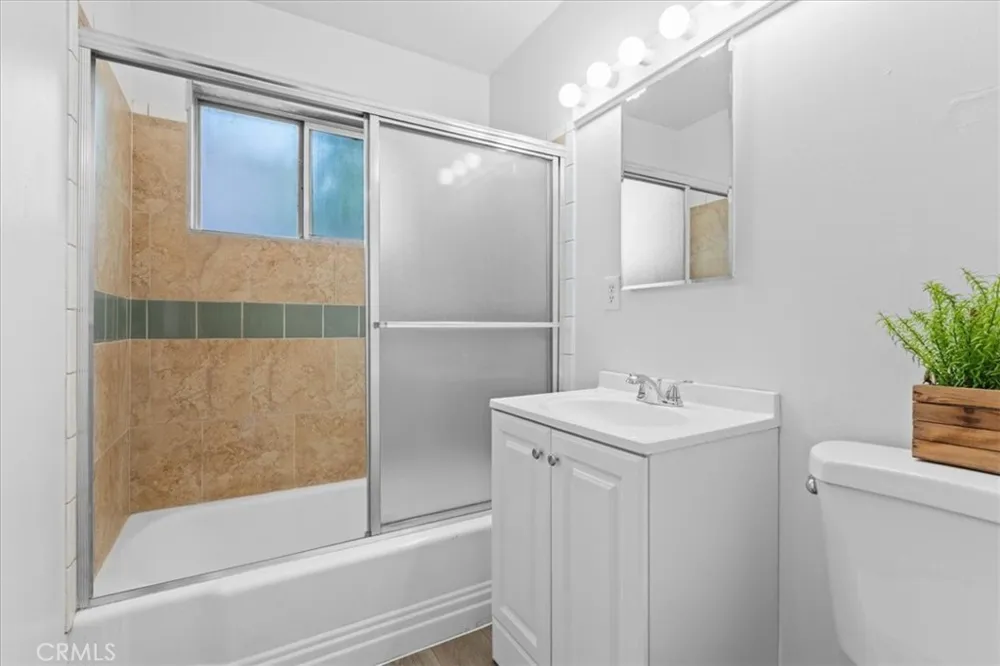 3530 Van Wig Baldwin Park, CA 91706