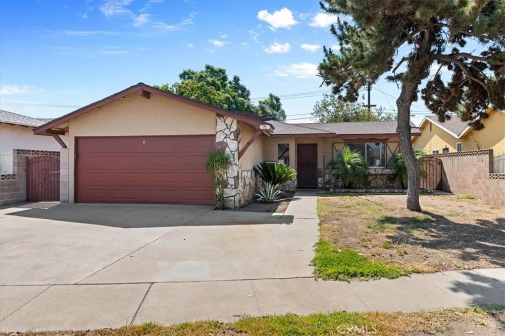 3530 Van Wig Baldwin Park, CA 91706
