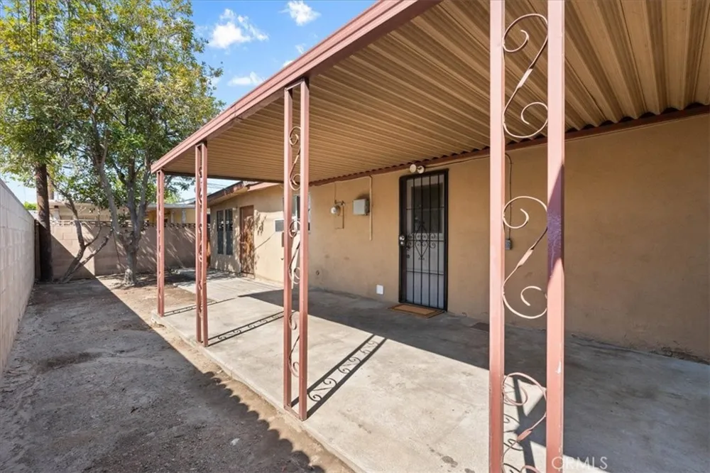 3530 Van Wig Baldwin Park, CA 91706
