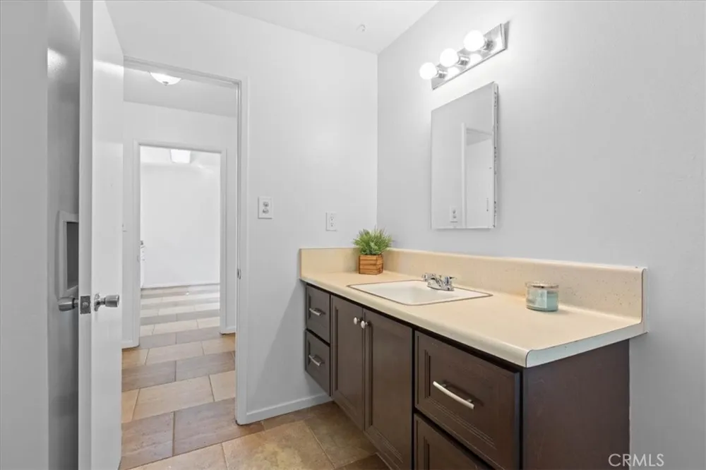 3530 Van Wig Baldwin Park, CA 91706