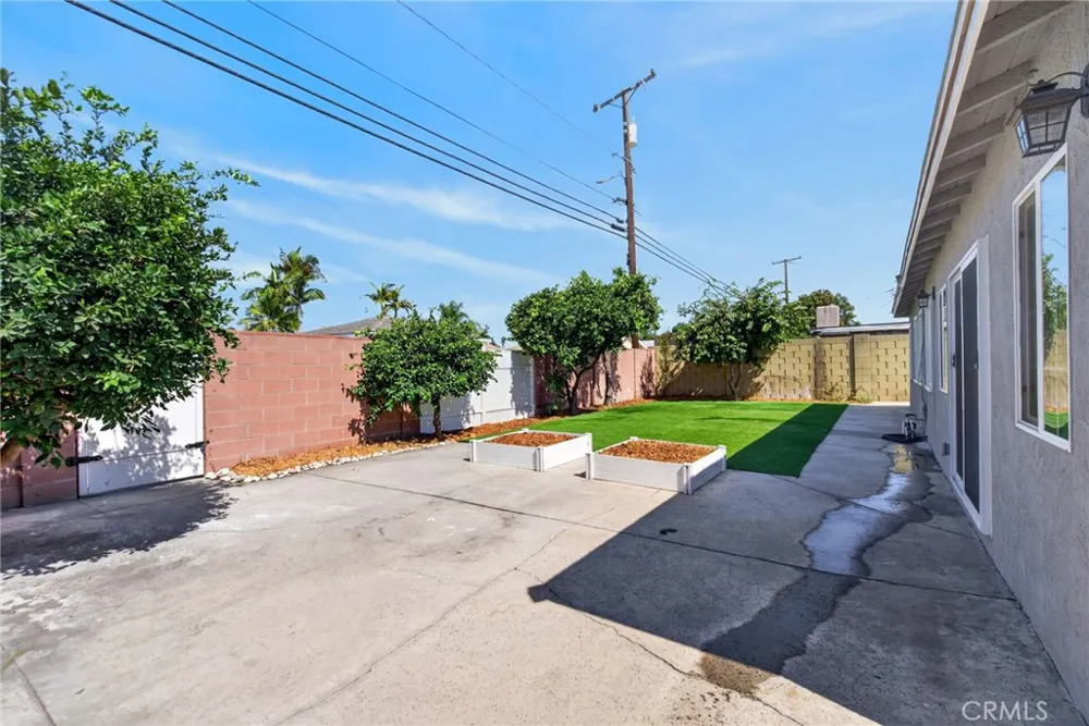 837 N Hanover Street Anaheim, CA 92801
