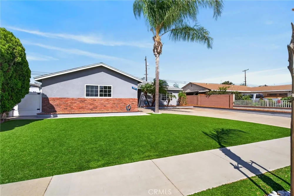 837 N Hanover Street Anaheim, CA 92801