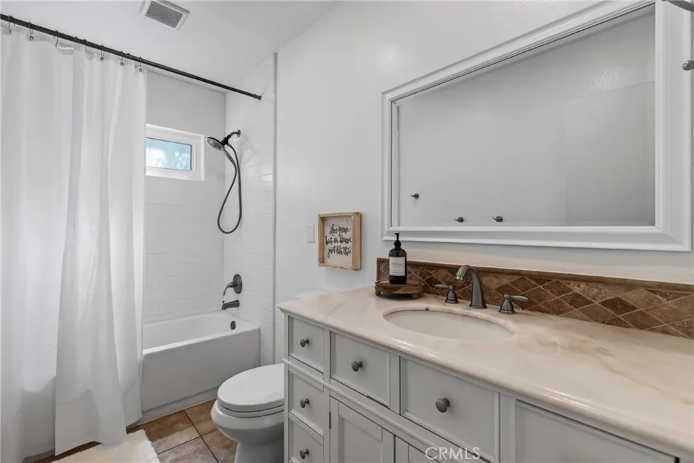837 N Hanover Street Anaheim, CA 92801