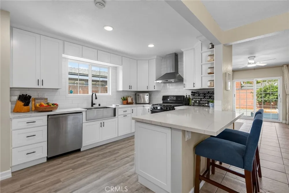 837 N Hanover Street Anaheim, CA 92801