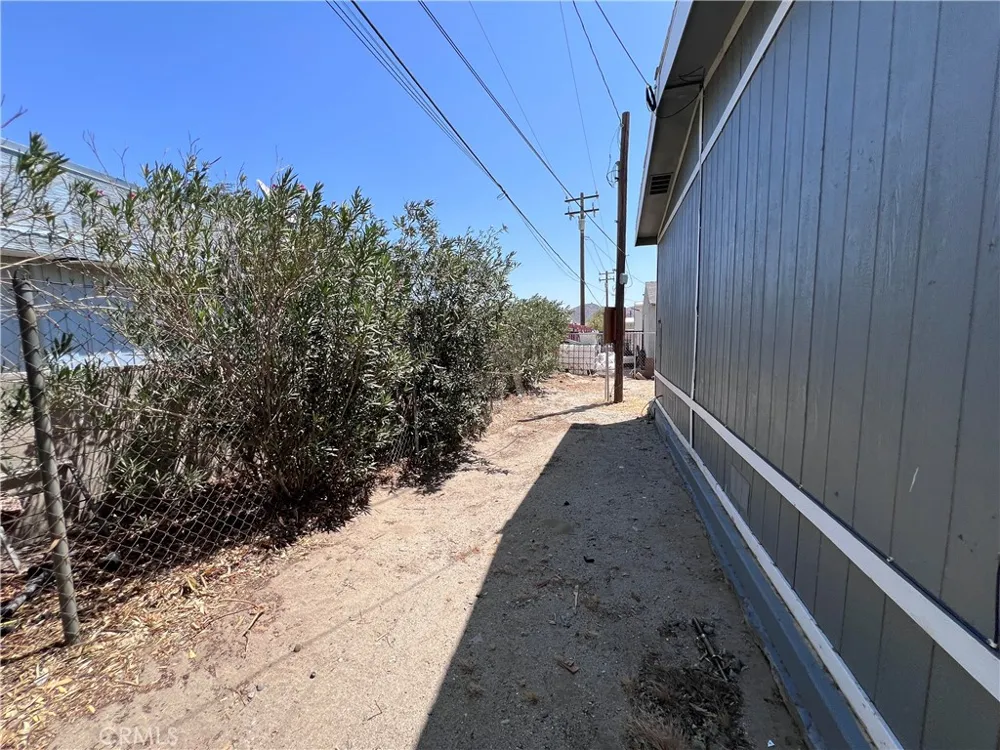 51890 Maxine Avenue Cabazon, CA 92230