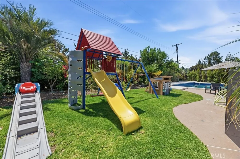 931 Rancho Cir Fullerton, CA 92835