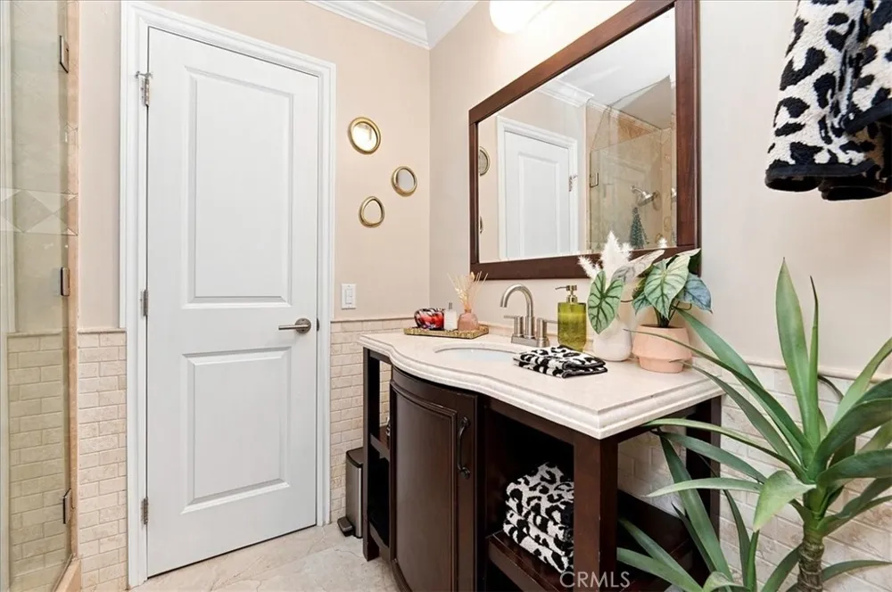 931 Rancho Cir Fullerton, CA 92835