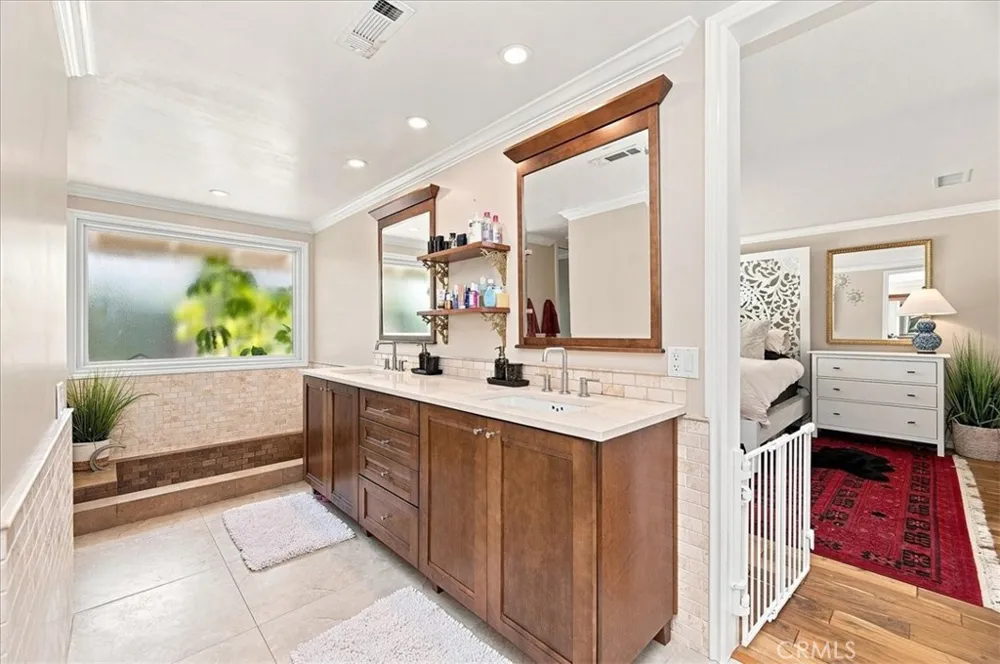 931 Rancho Cir Fullerton, CA 92835