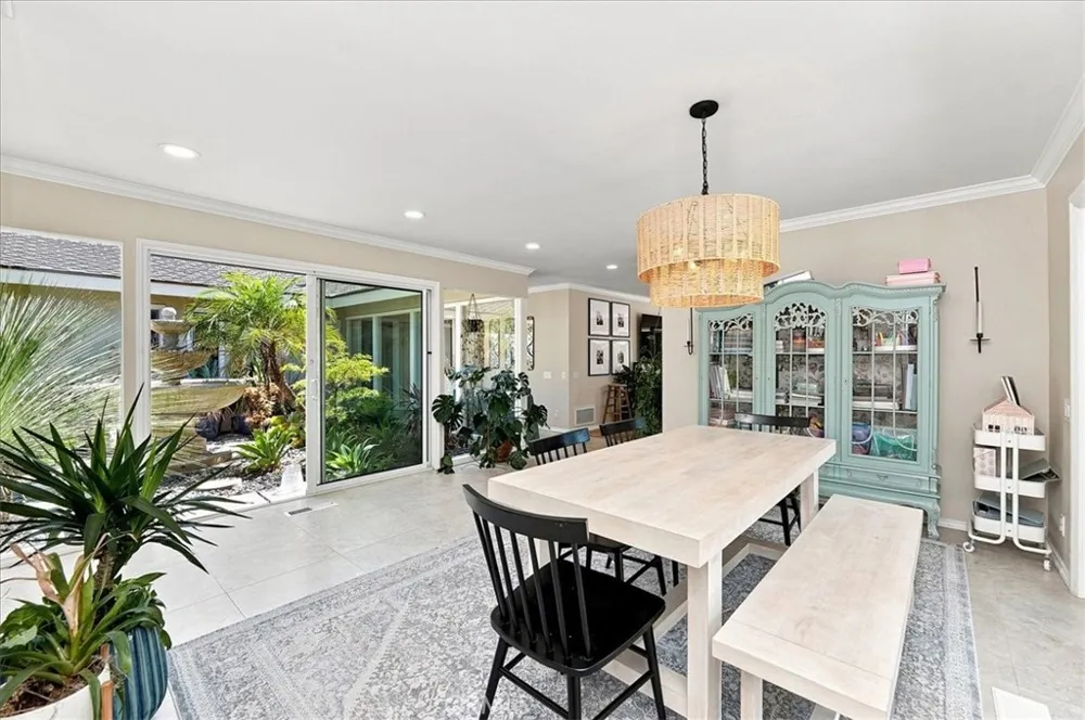 931 Rancho Cir Fullerton, CA 92835