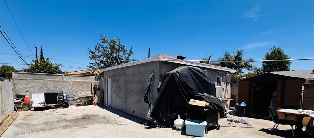 12101 Barnwall Norwalk, CA 90650