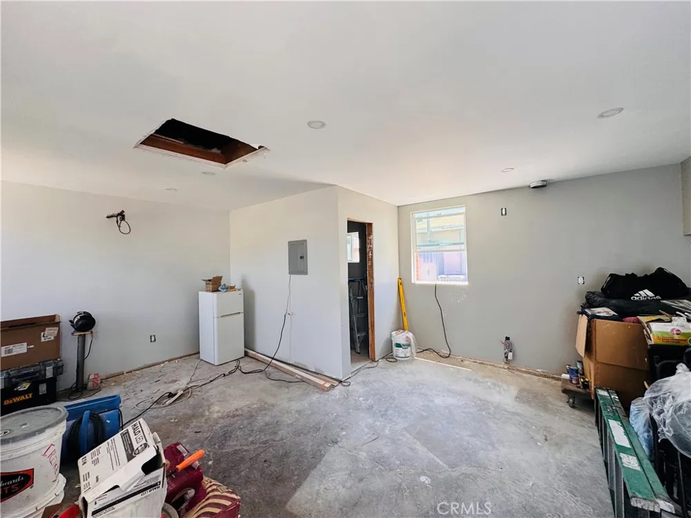 12101 Barnwall Norwalk, CA 90650