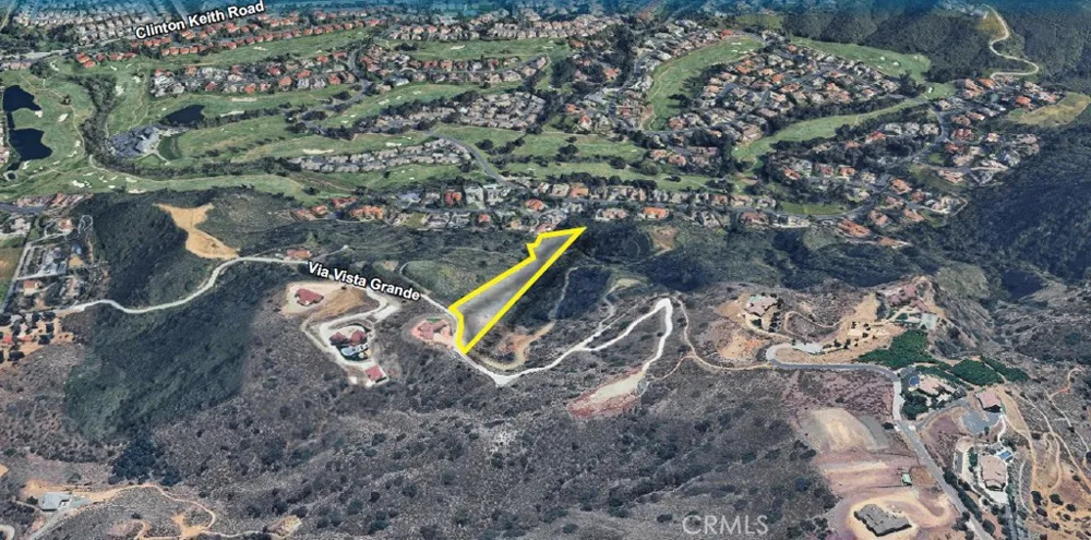 Via Vista Grande Wildomar, CA 92595